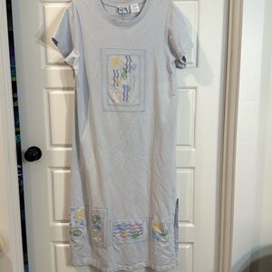 DELICATES SPA Short Sleeve Nightgown Small